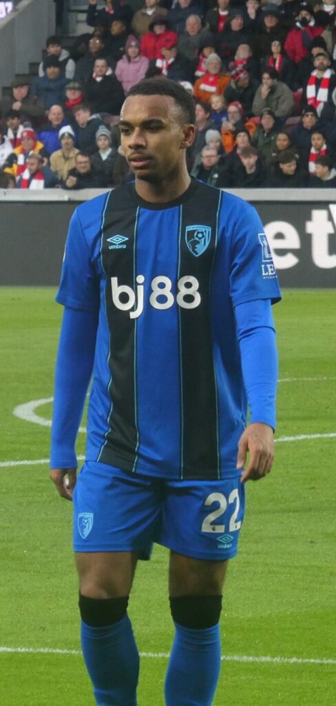 Eli Junior Kroupi